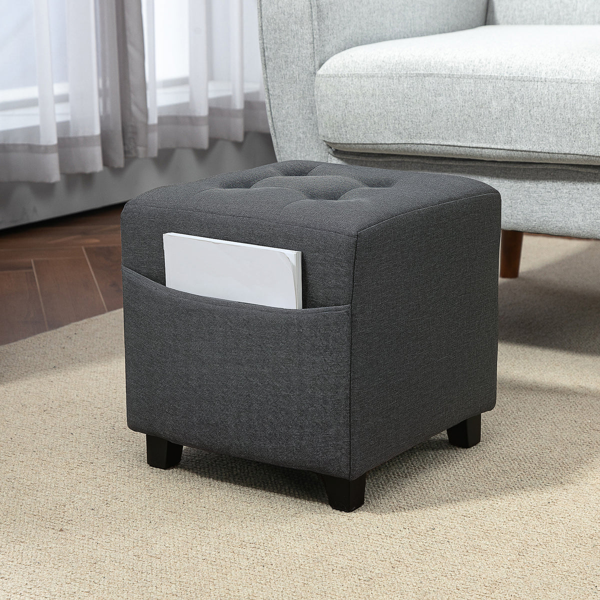 Repose pied salon, ottoman, siège rembourré capitonné en tissu aspect lin avec poche latérale, 35 x 35 x 35 cm, gris-1