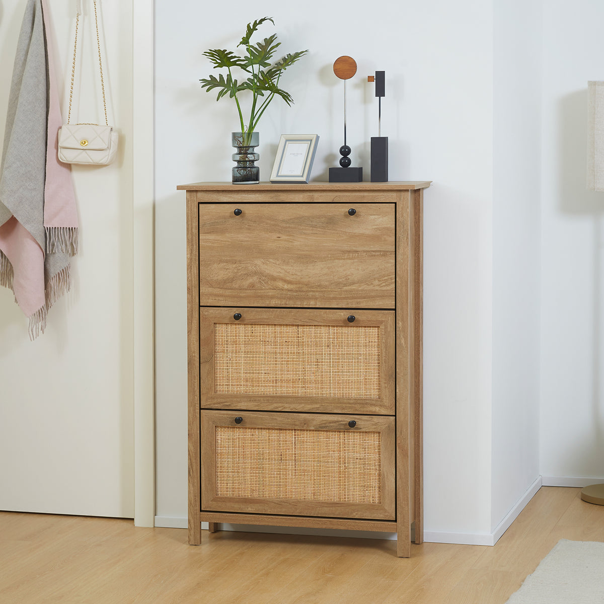 Meuble à chaussures étagère à chaussures armoire 3 portes abattants effet cannage rotin - en bois bois naturel-1