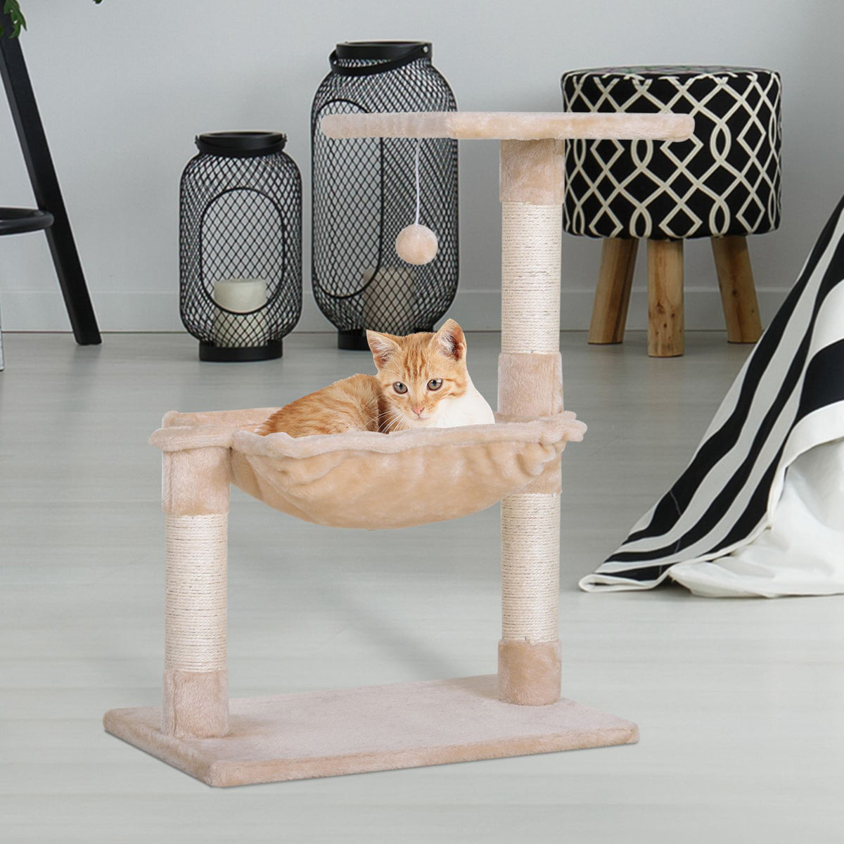 Arbre à chat 3 griffoirs grattoirs sisal naturel plateforme hamac et boule suspendue dim. 50L x 36l x 70H cm peluche courte beige-9