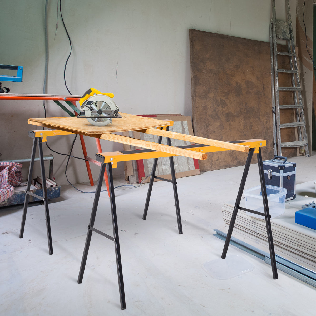Lot de 2 tréteaux pliables compactes poignée transport dim. 100L x 50l x 76H cm surface antidérapante métal noir jaune-1