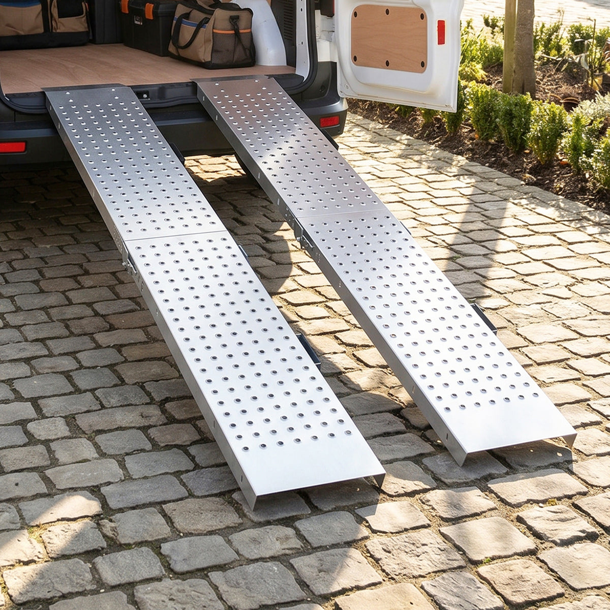 Lot de 2 Rampes de Chargement Pliantes avec Poignées et Surface Antidérapante, Charge Max. 400 kg, 180 x 25,5 cm, Argent-1