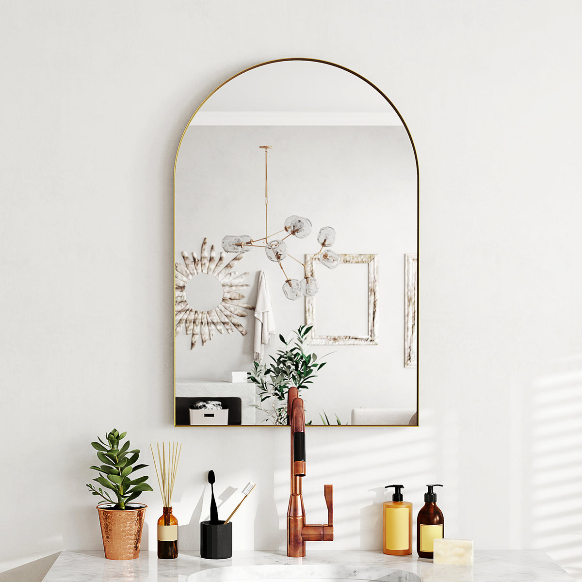 Miroir mural arqué miroir de salle de bain avec cadre en alliage d'aluminium pour chambre salon entrée 60 × 90 cm or-9