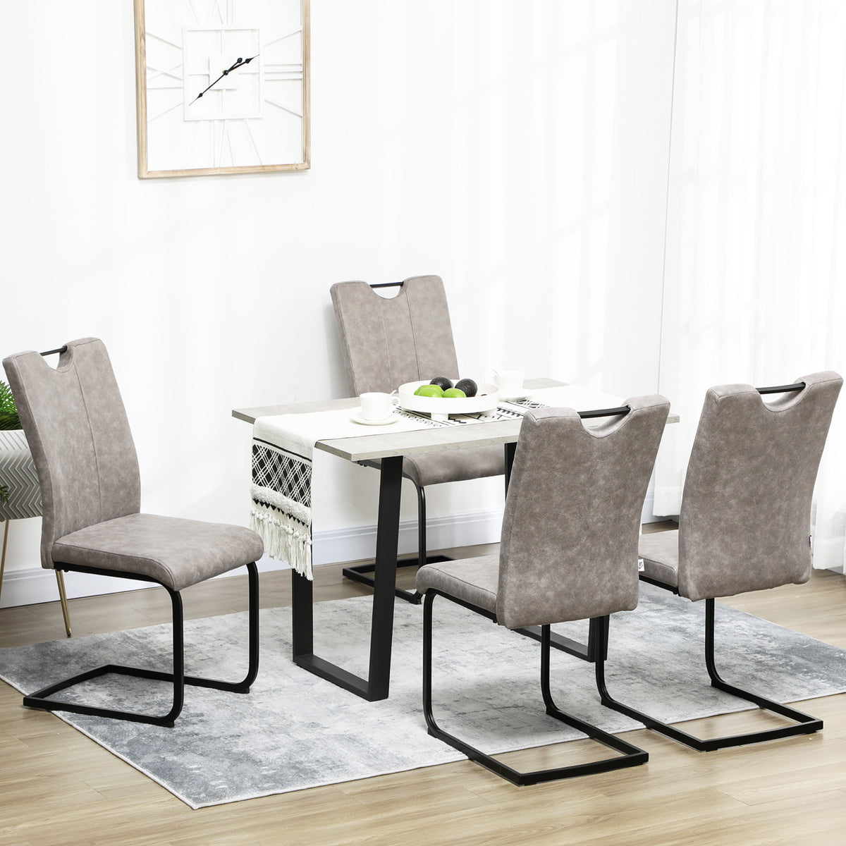 Lot de 4 chaises de salle à manger revêtement microfibre avec pieds luge en acier et poignée 43 x 58,5 x 99,5 cm marron-1