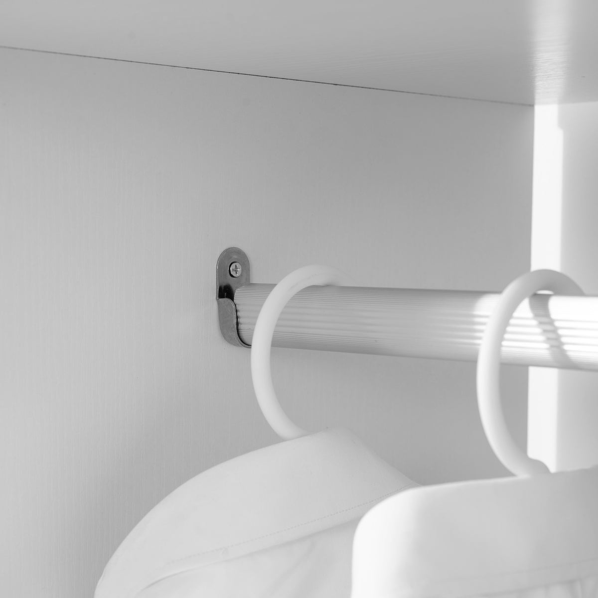 Lot de 2 portants à vêtements penderie mobile avec roulettes 2 niches + Grand Espace penderie en bois Blanc-7