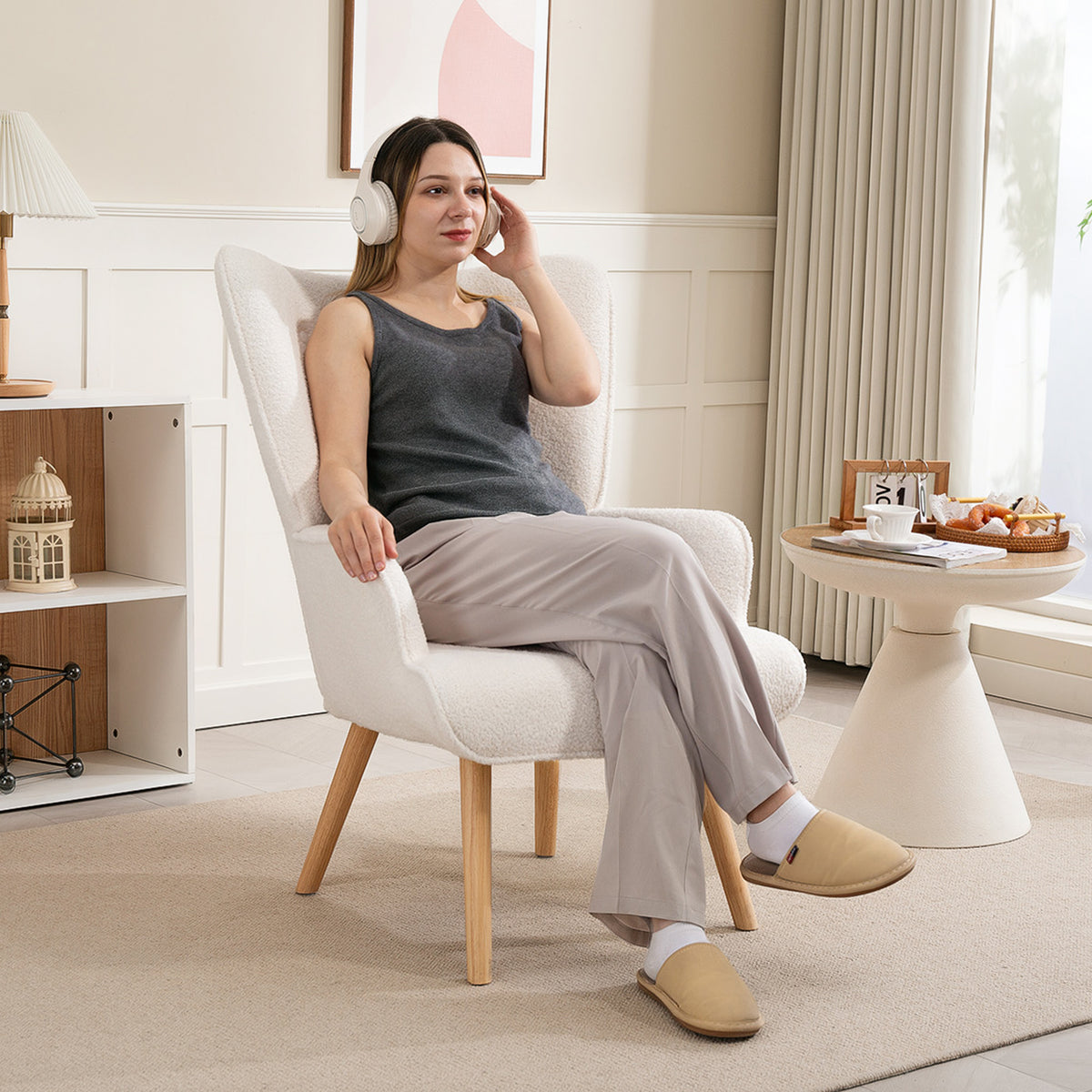 Fauteuil de salon en tissu bouclette, fauteuil capitonné et rembourré avec pieds en bois, 71 x 74 x 96 cm, beige-1
